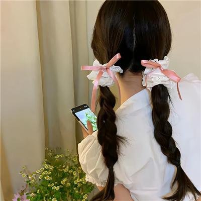外宿的霍莉